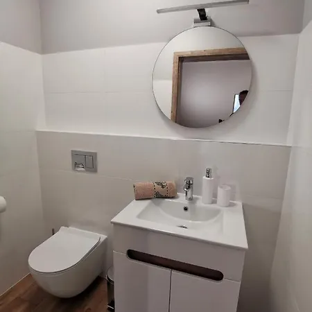 Ewa Apartment *