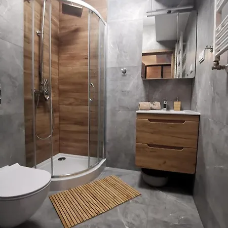 Ewa Apartment *